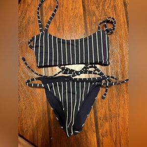 la hearts navy and white striped strappy bikini size small